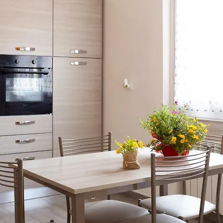 Appartement Fellini By Luce Stellata Aulla